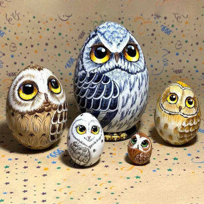 新しいフクロウの巣の卵フクロウの木製工芸品オーナメント